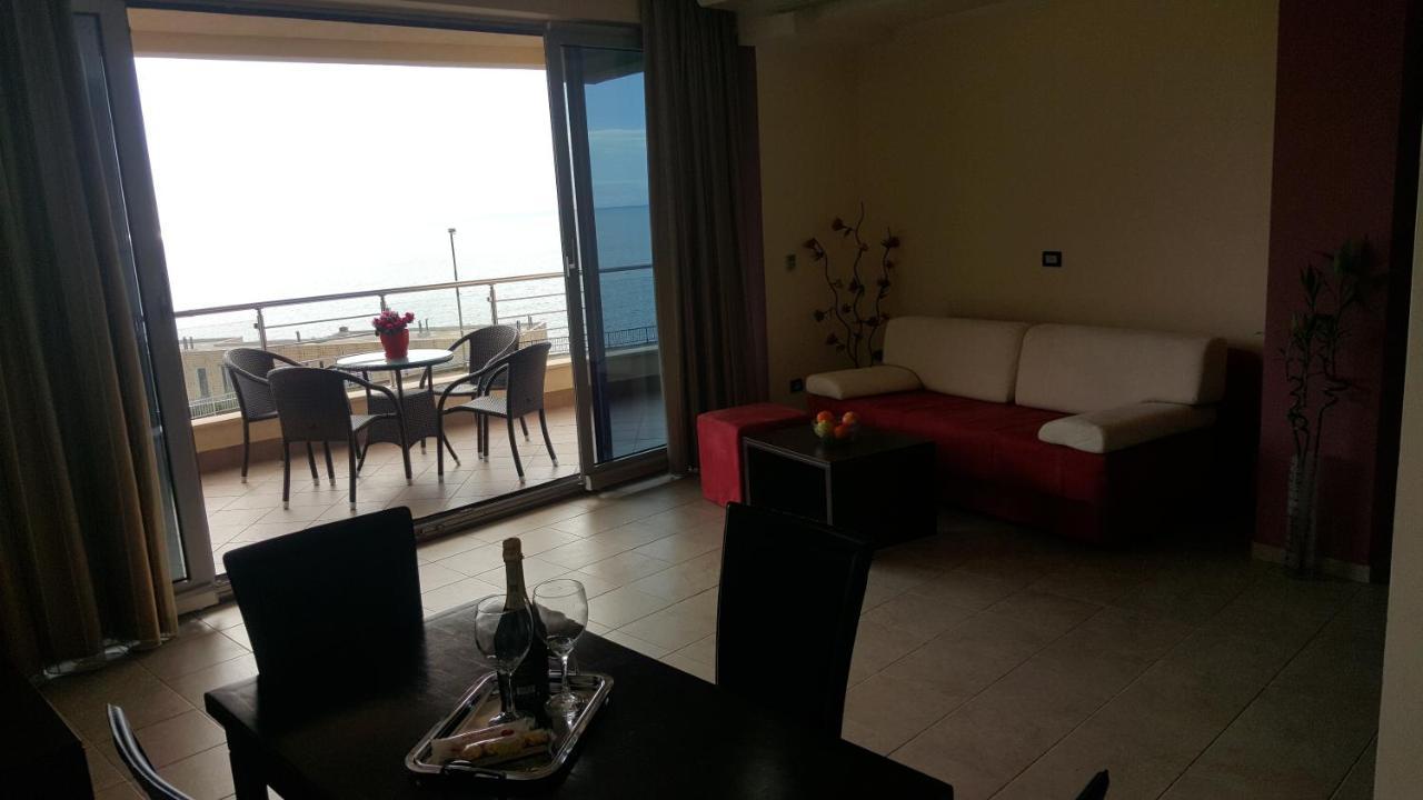 Apartments Rino Lux Sveti Stefan Extérieur photo