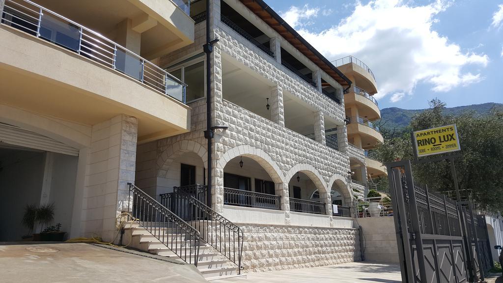 Apartments Rino Lux Sveti Stefan Extérieur photo