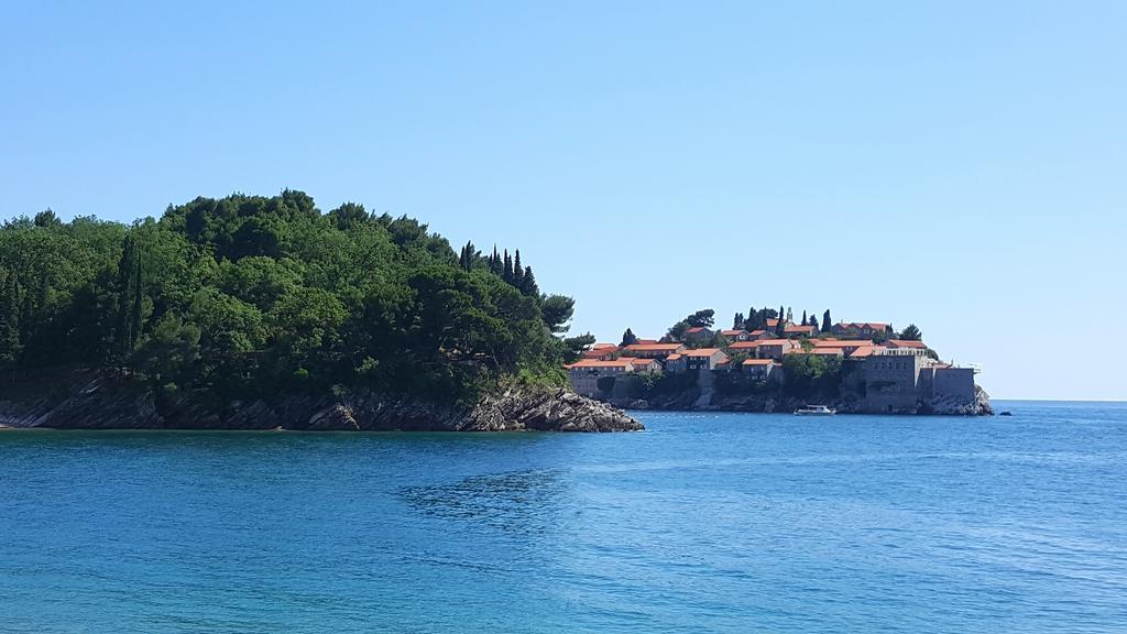 Apartments Rino Lux Sveti Stefan Extérieur photo